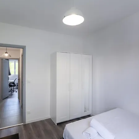 Spacieux 4 Apartment